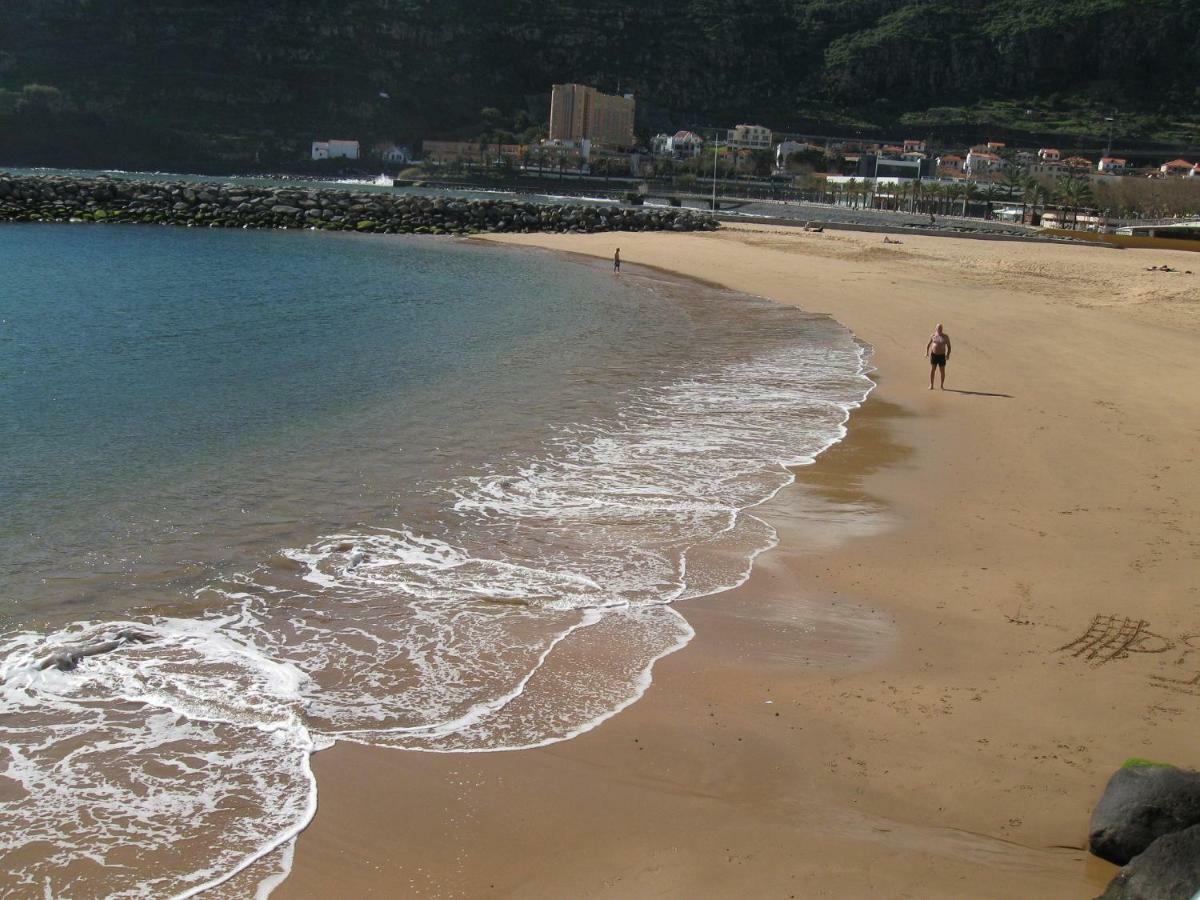 Apartment Machico Near The Beach Екстер'єр фото